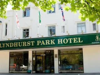 Lyndhurst Park Hotel Екстер'єр фото